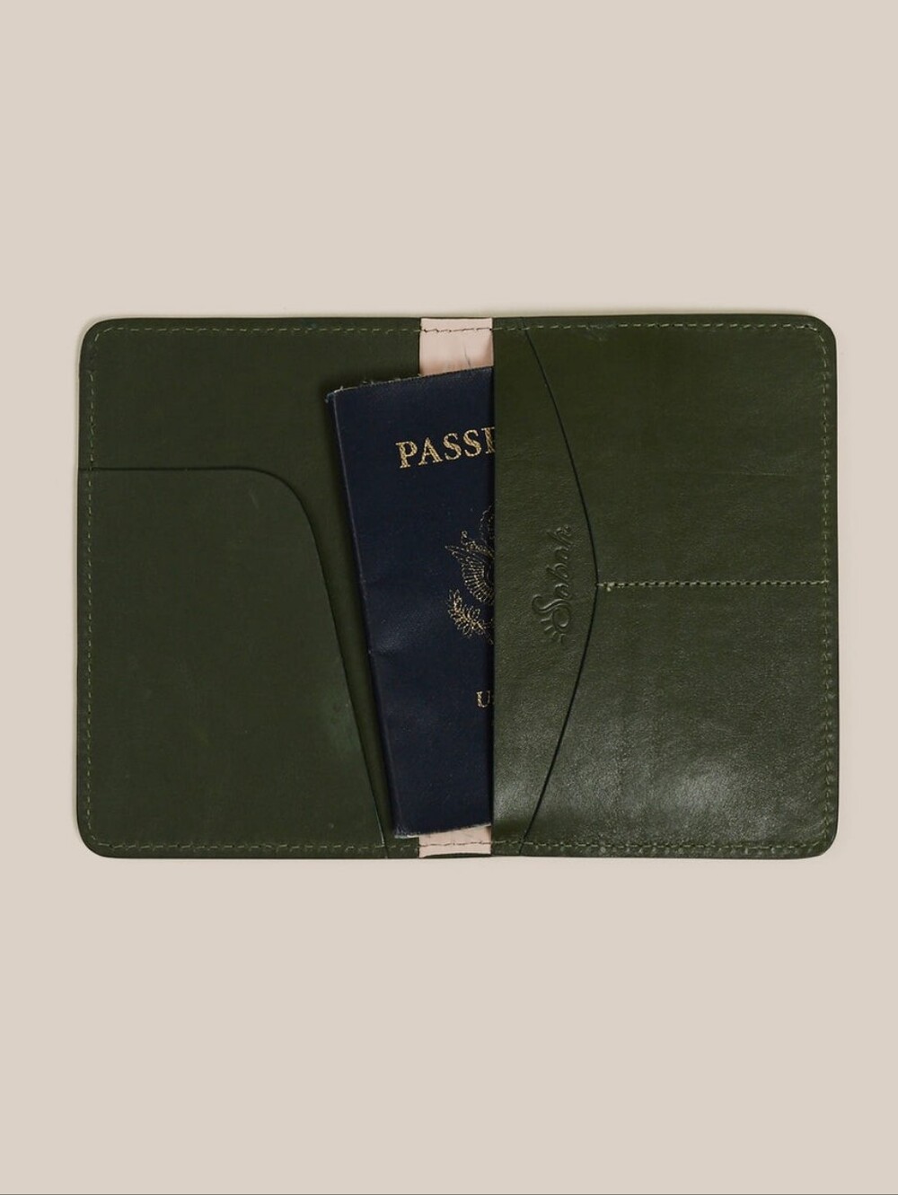 Sabah 🪷 Leather Passport Wallet 🌿 Denali Green